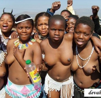 Голые племена Обнаженные тела девочек из племени  (эротика)