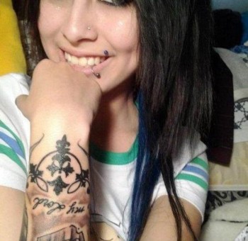 Голые эмо Обнаженные тела раскрашенных студенток (15 фото эротики)