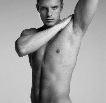 Голые мужики - Развращают сексуальностью прекрасные парни Развращают сексуальностью прекрасные парни