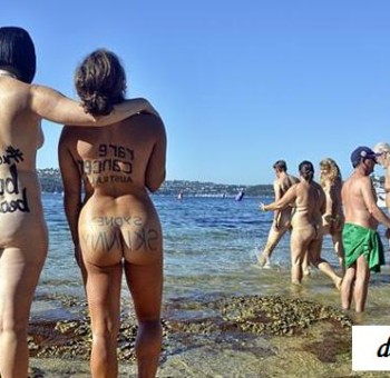 Нудистки Завораживают окружающих голые нудистки