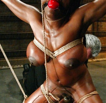 фото БДСМ Негритянки бдсм - 31 фото