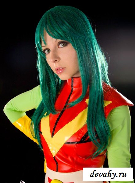 Молодая анимешная героиня