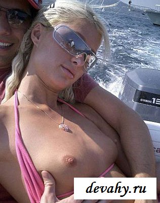 Голая Перис Хилтон фото