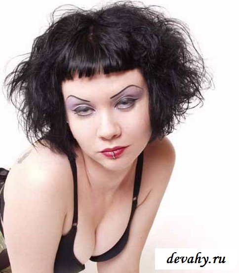 Киска неординарной девки