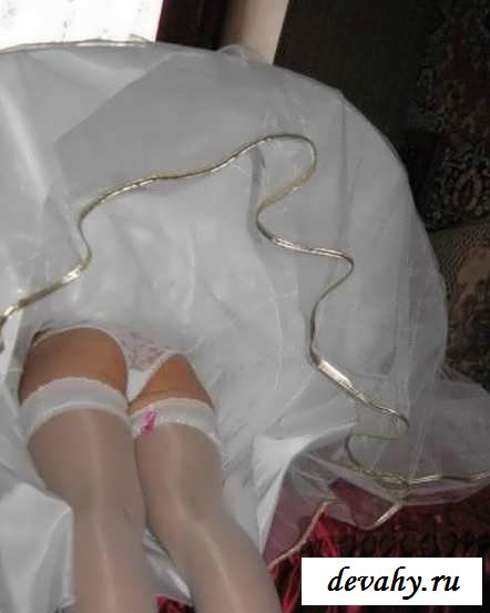 Девчата обнажают свои сиськи