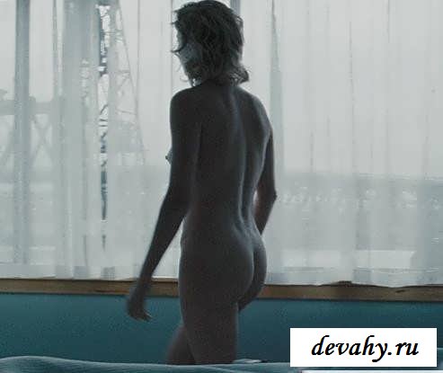 Обнаженная Шарлиз Терон в  фильмах и жизни