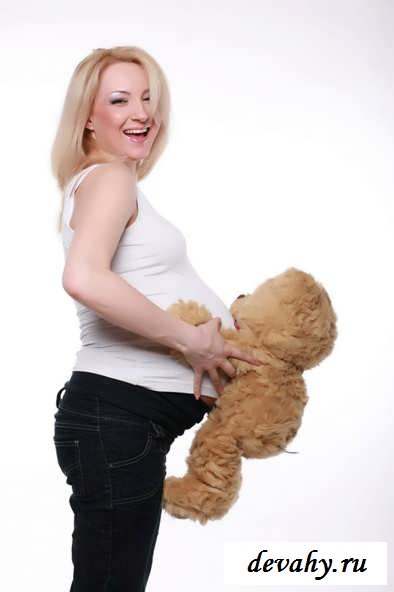 Нежная эротика женщин с животиками