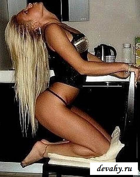 Упругие сиськи эротичной Татьяны Ковалевой (эротика)