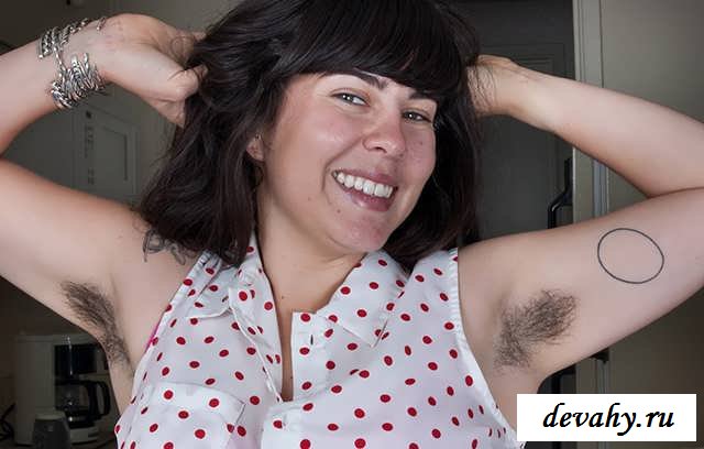 Голая молодая пышка с отвратным телом (16 фото эротики)