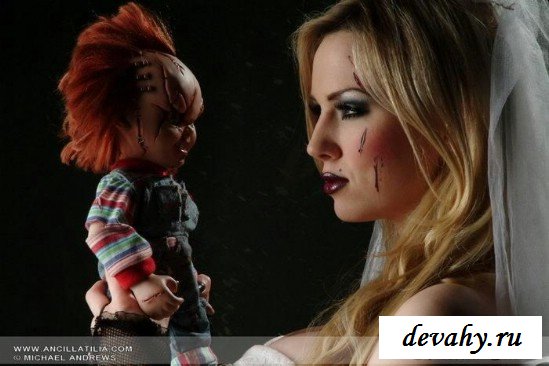 Голая невеста с шаловливым уклоном