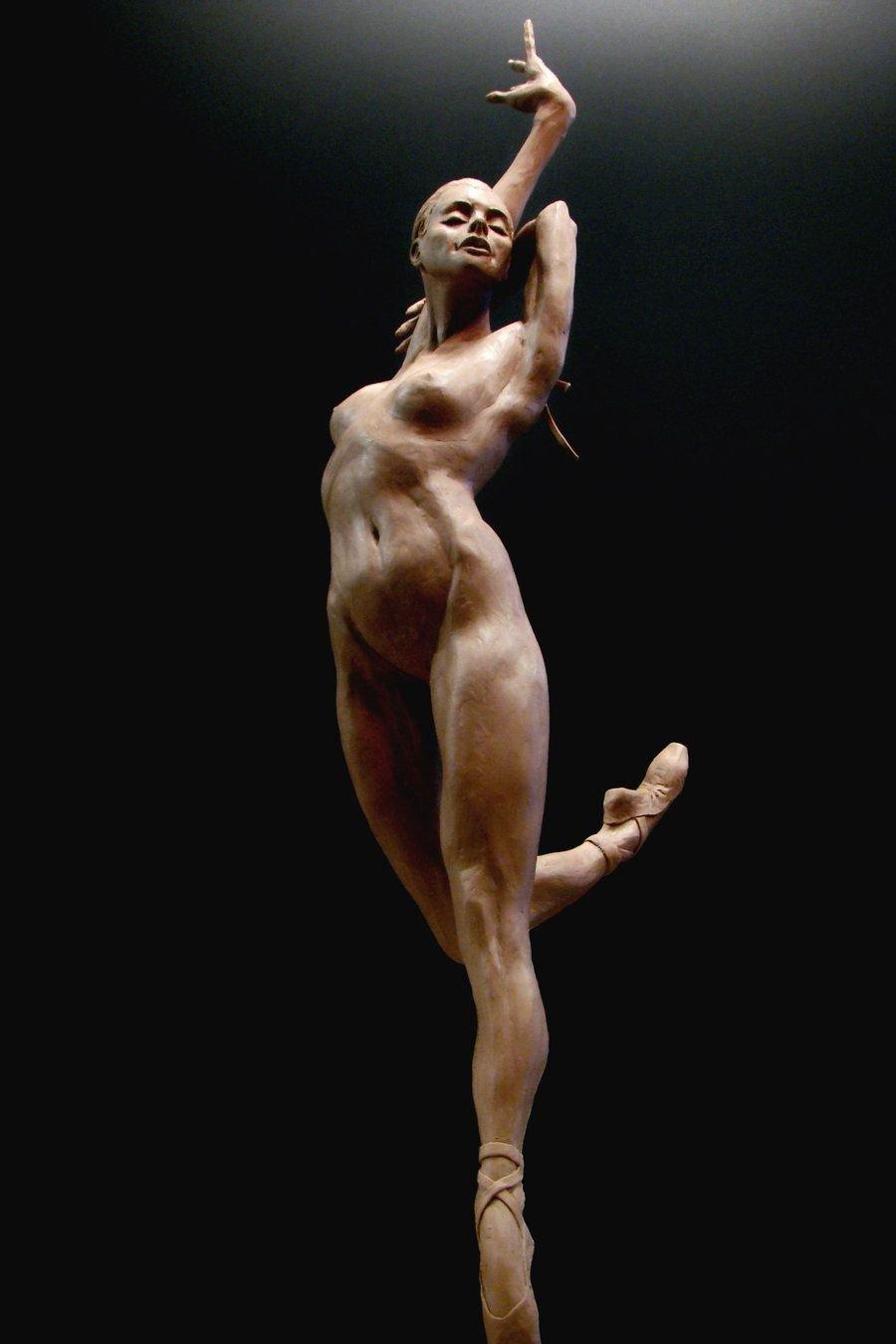 Красивые танцовщицы ню