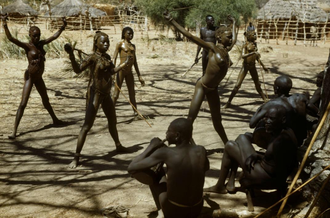 Голые негритянки в племенах