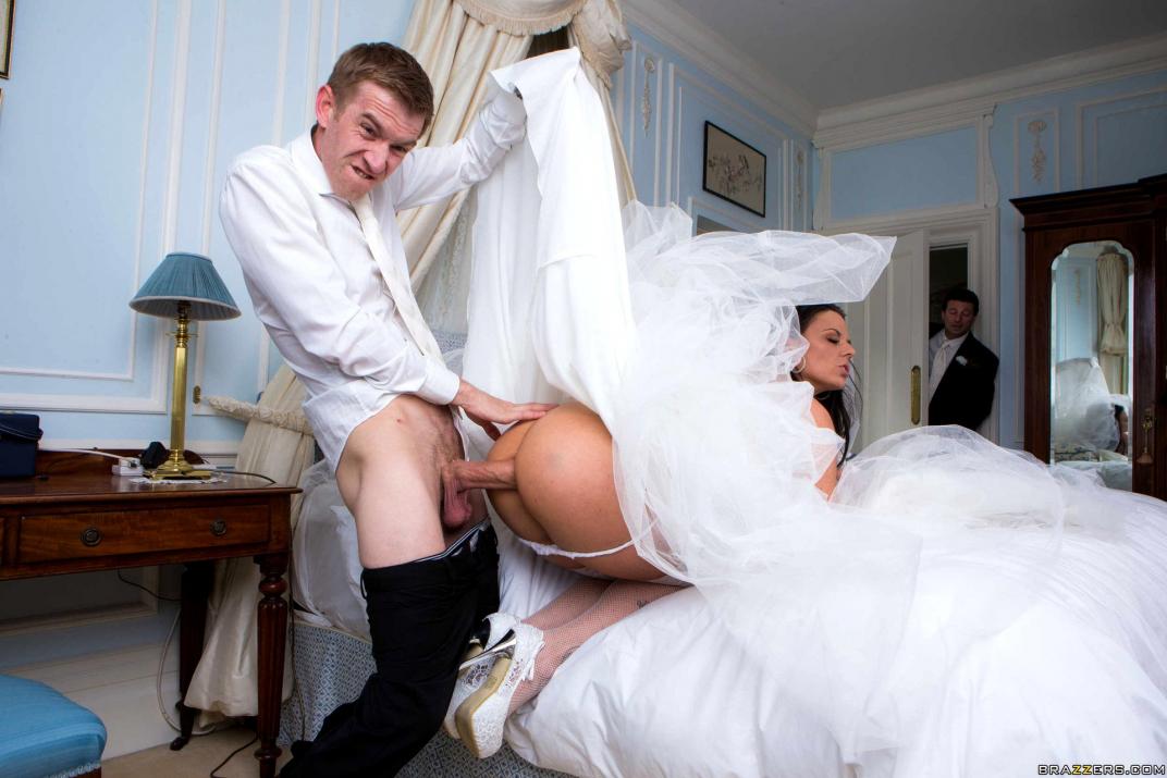 Невеста блондинка трах