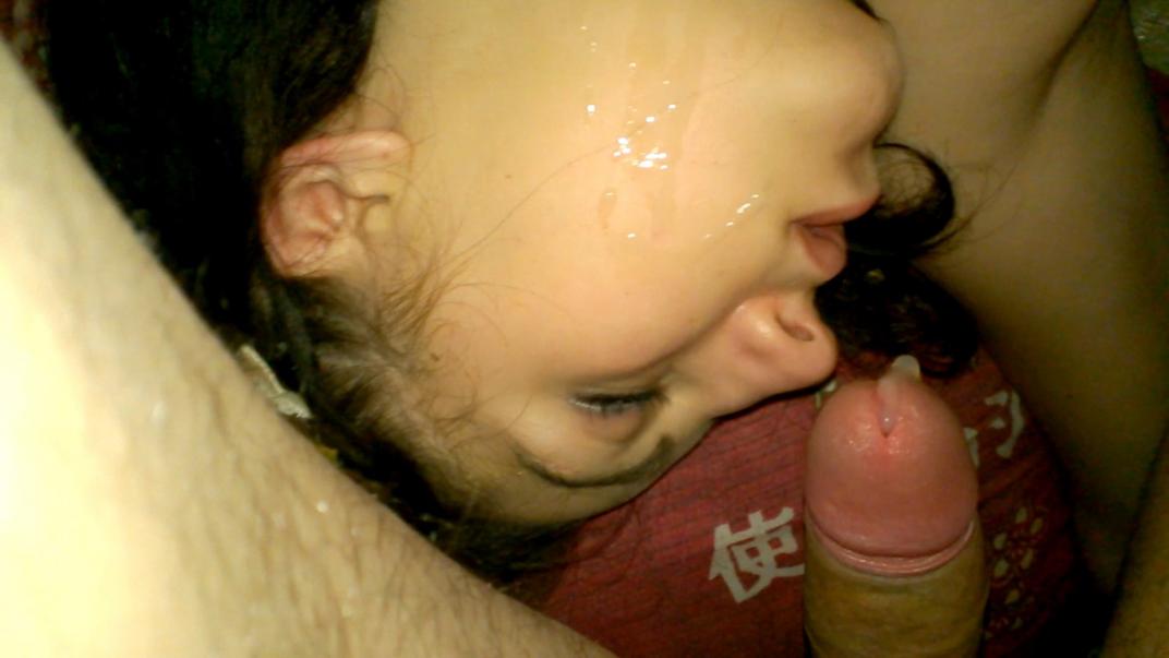 Кончил спящей на лицо частное